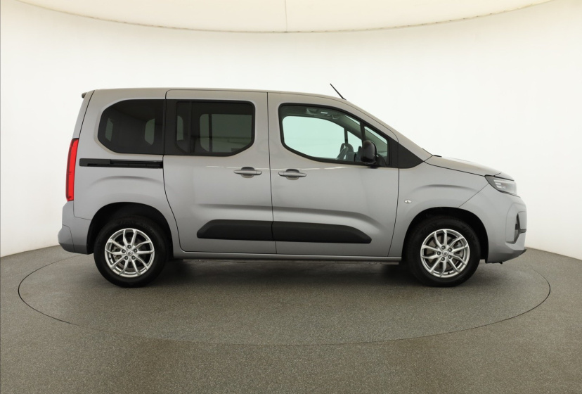 Opel Combo, 2025