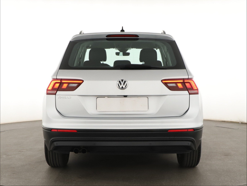Volkswagen Tiguan, 2020