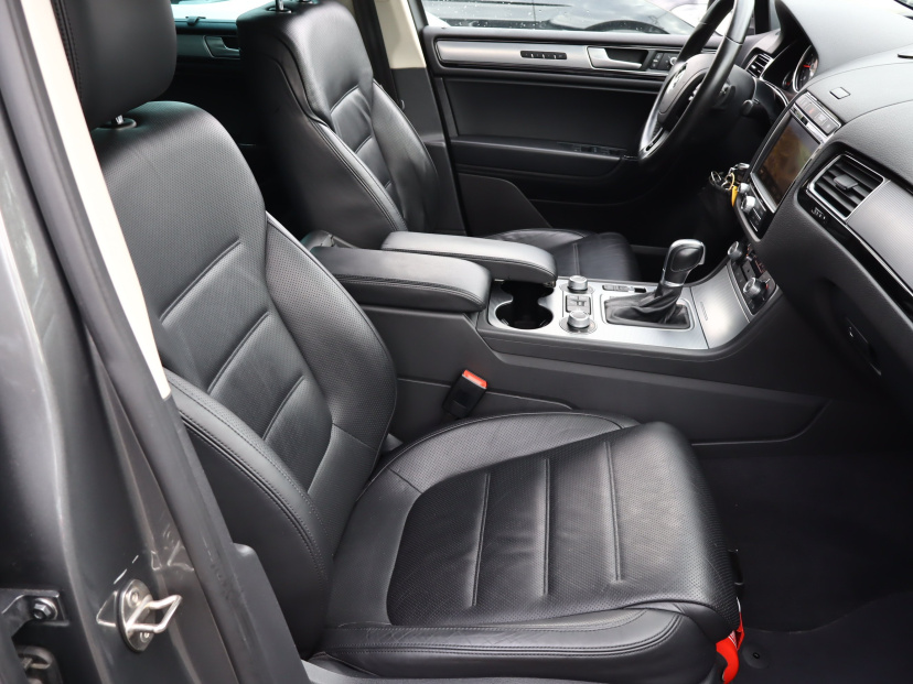 Volkswagen Touareg, 2016
