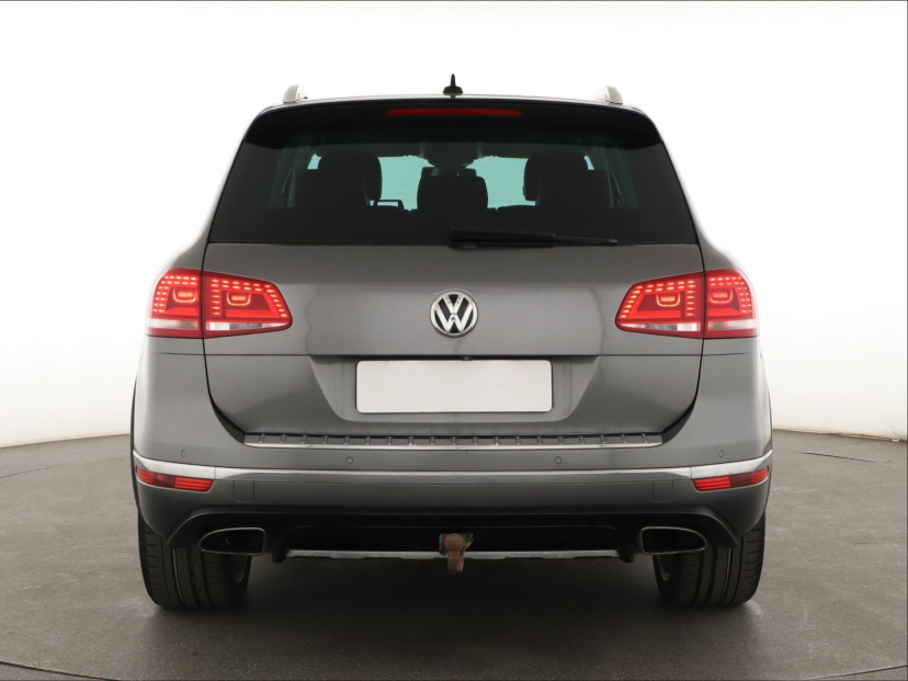 Volkswagen Touareg, 2016