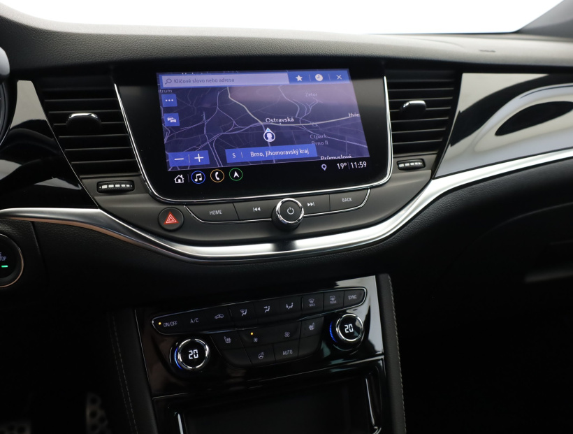 Opel Astra, 2020