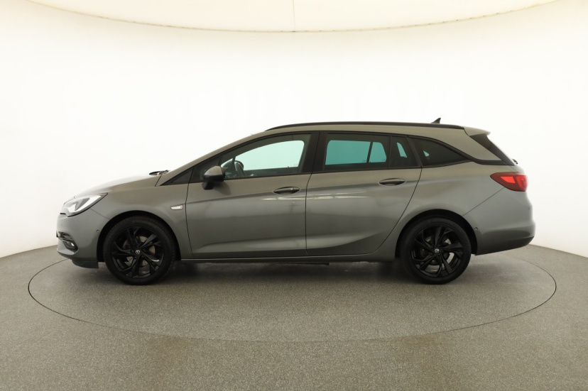 Opel Astra, 2020