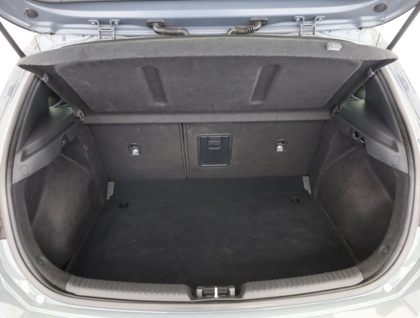 Hyundai i30, 2022