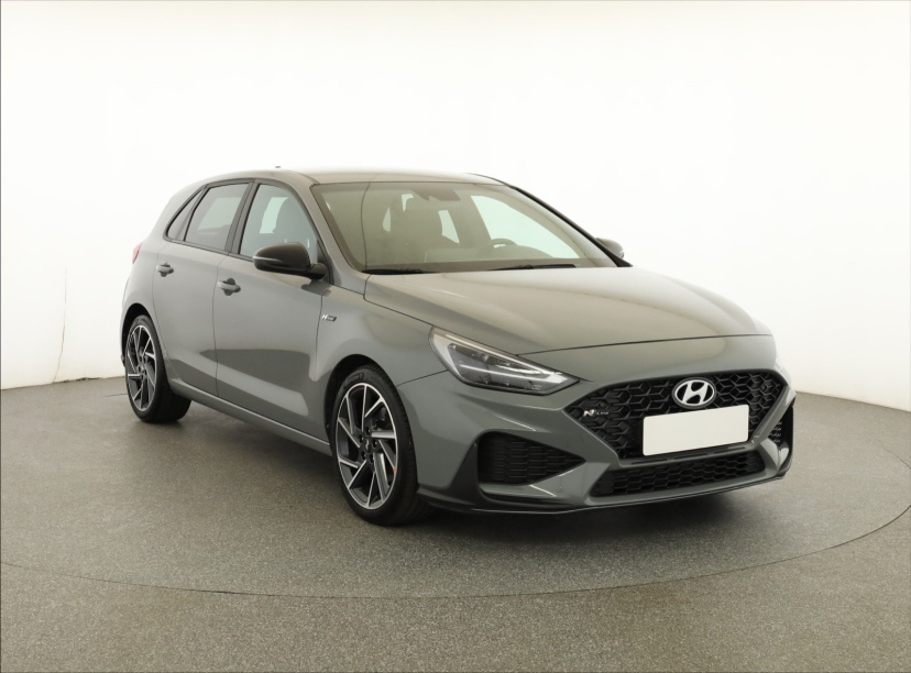 Hyundai i30, 2022