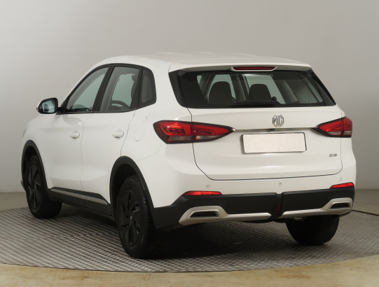 MG ZS SUV