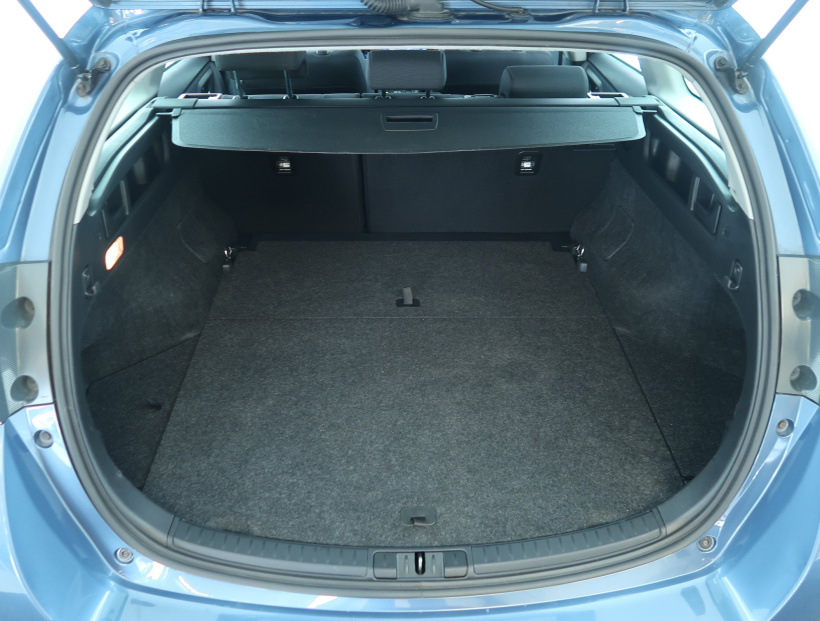 Toyota Auris, 2018
