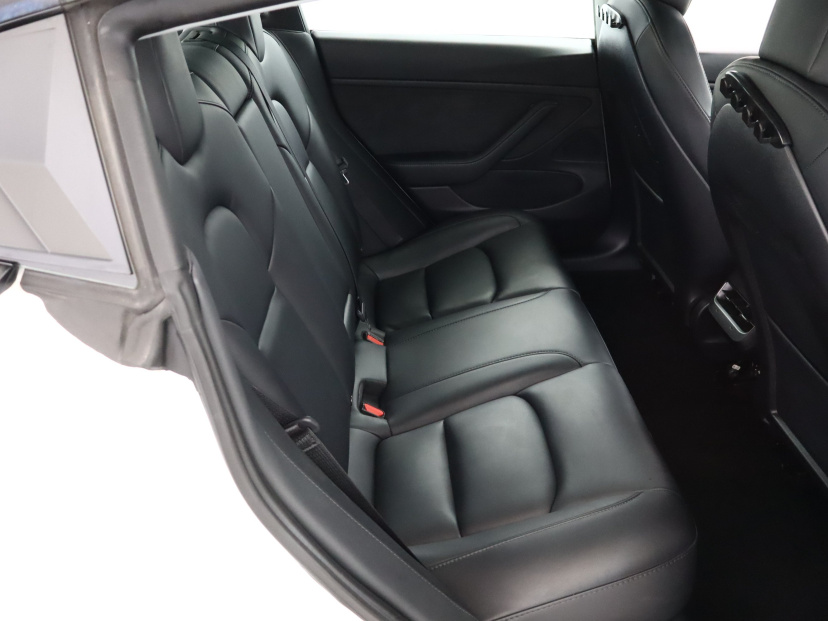 Tesla Model 3, 2020