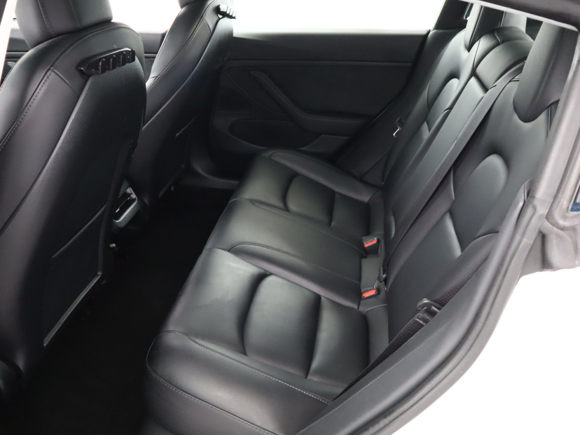 Tesla Model 3, 2020