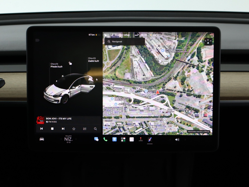 Tesla Model 3, 2020