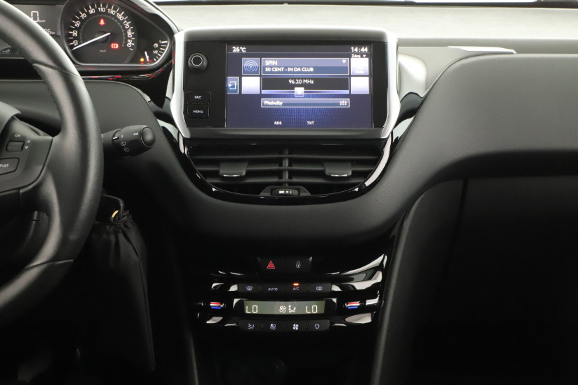 Peugeot 208, 2016