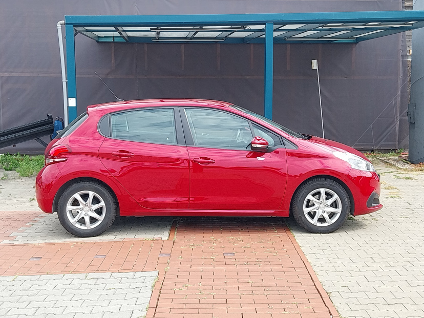 Peugeot 208, 2016