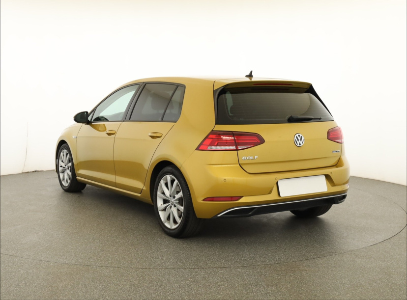 Volkswagen Golf, 2019