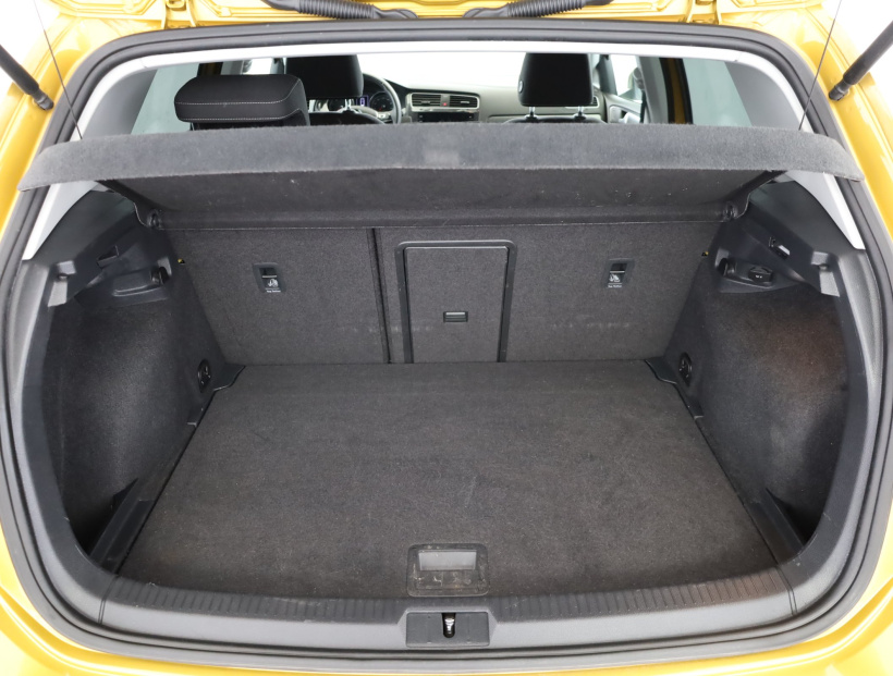 Volkswagen Golf, 2019