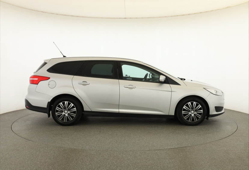 Ford Focus, 2015