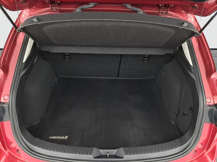 Mazda 3, 2016