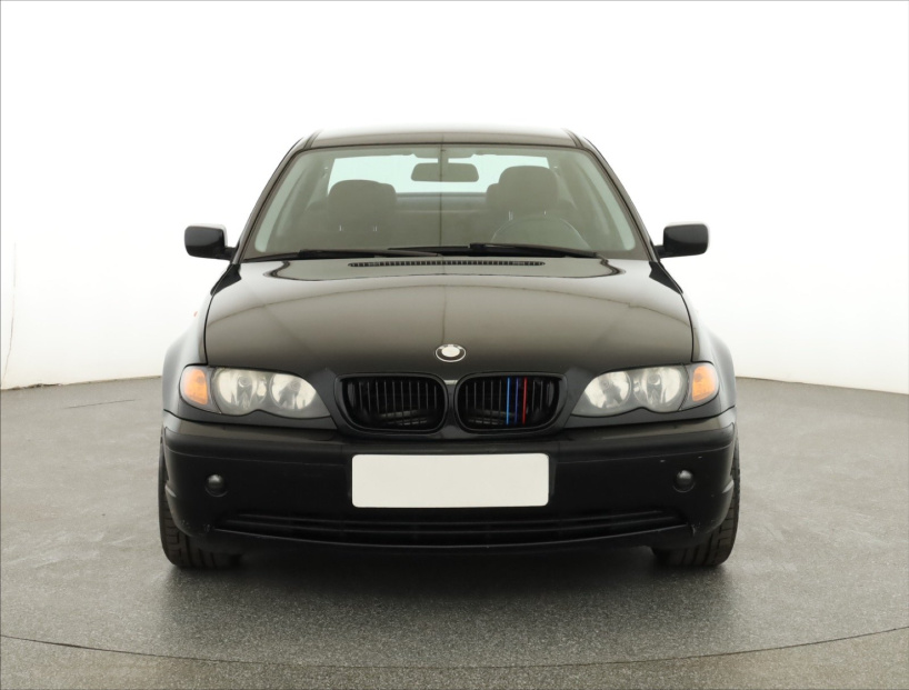 BMW 3, 2002