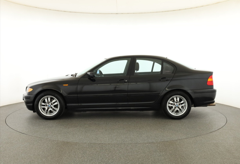BMW 3, 2002