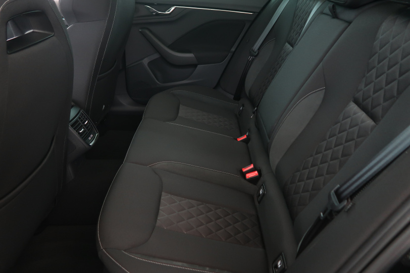 Škoda Kamiq, 2020