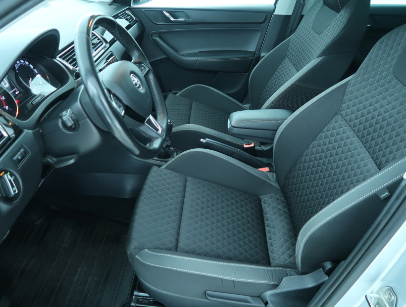 Škoda Rapid Spaceback, 2016