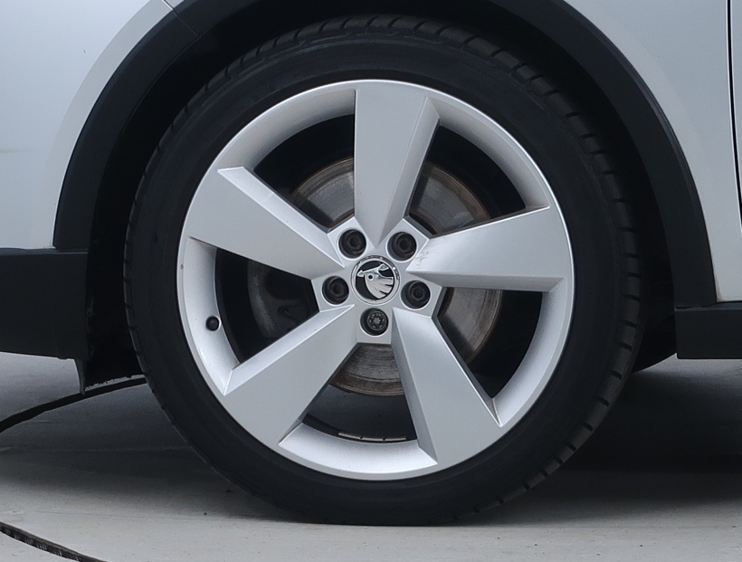 Škoda Rapid Spaceback, 2016