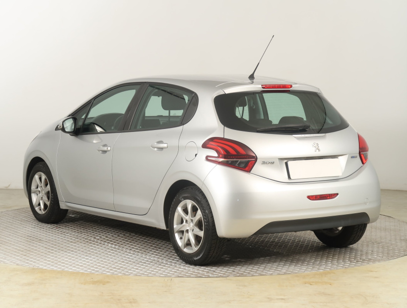 Peugeot 208, 2017