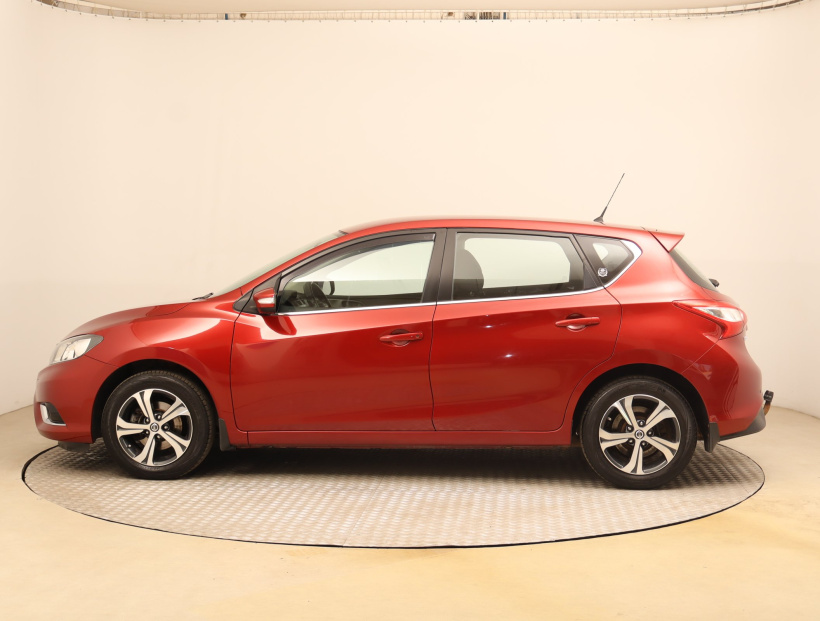 Nissan Pulsar, 2016