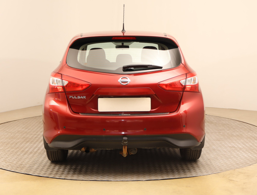 Nissan Pulsar, 2016