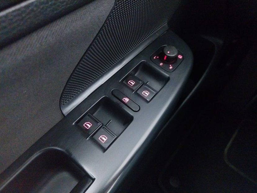 Volkswagen Golf, 2010