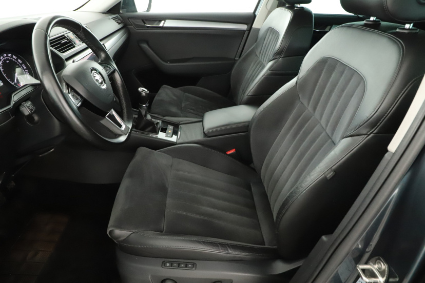 Škoda Superb, 2017