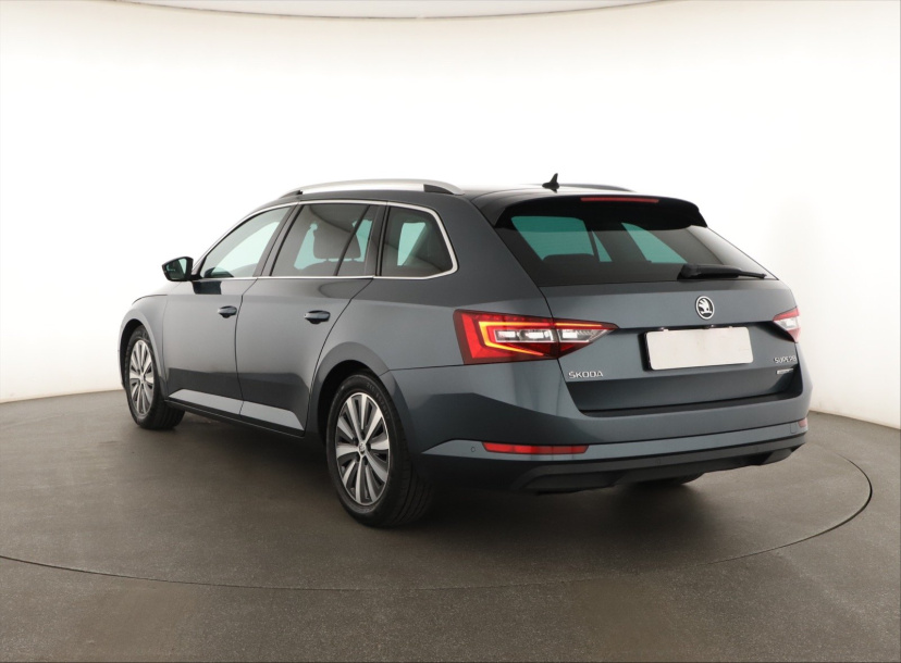 Škoda Superb, 2017