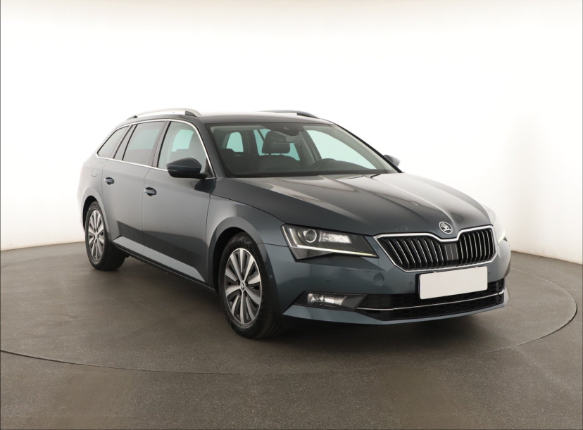 Škoda Superb, 2017