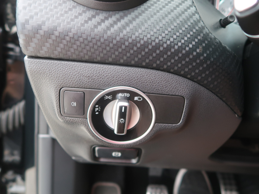 Mercedes-Benz A, 2013