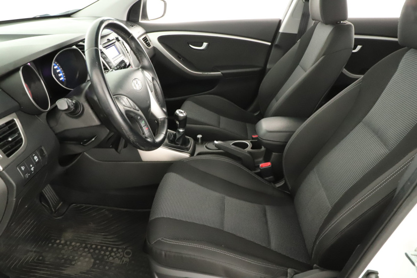 Hyundai i30, 2016