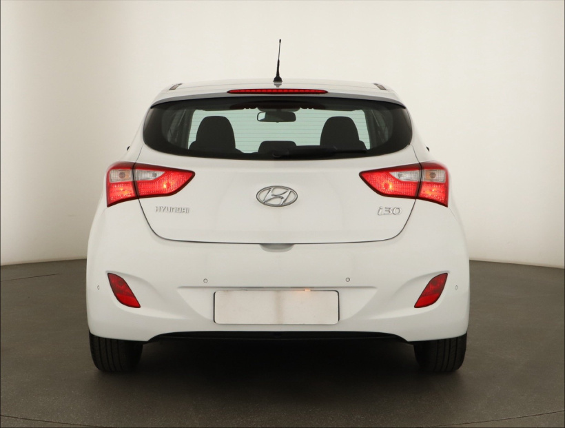 Hyundai i30, 2016