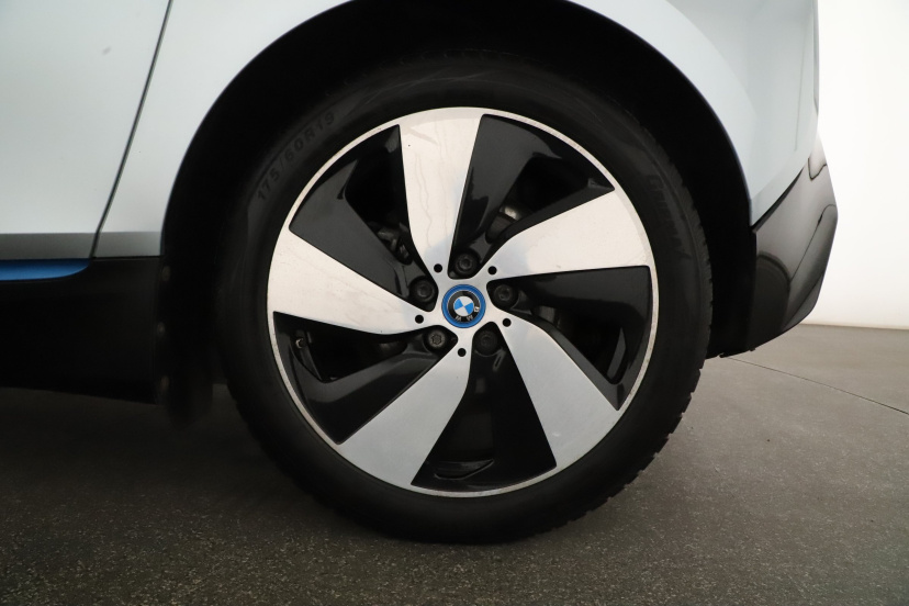 BMW i3, 2015