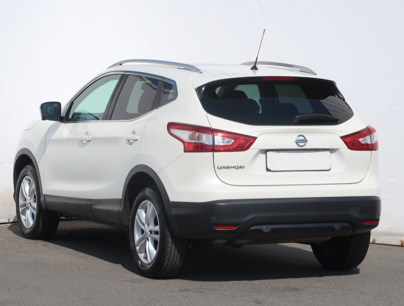 Nissan Qashqai, 2015