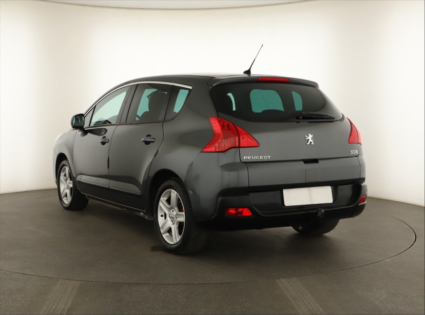 Peugeot 3008, 2012