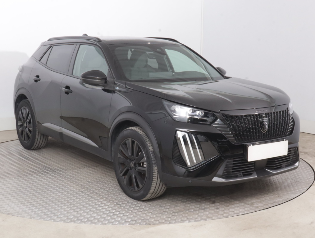 Peugeot e-2008