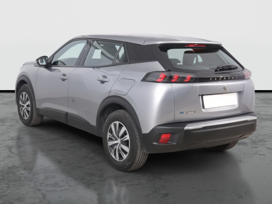 Peugeot e-2008