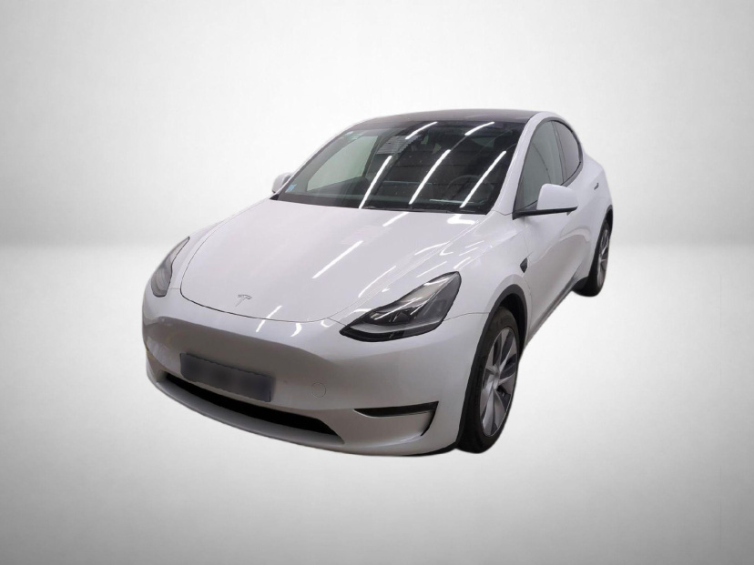 Tesla Model Y, 2023