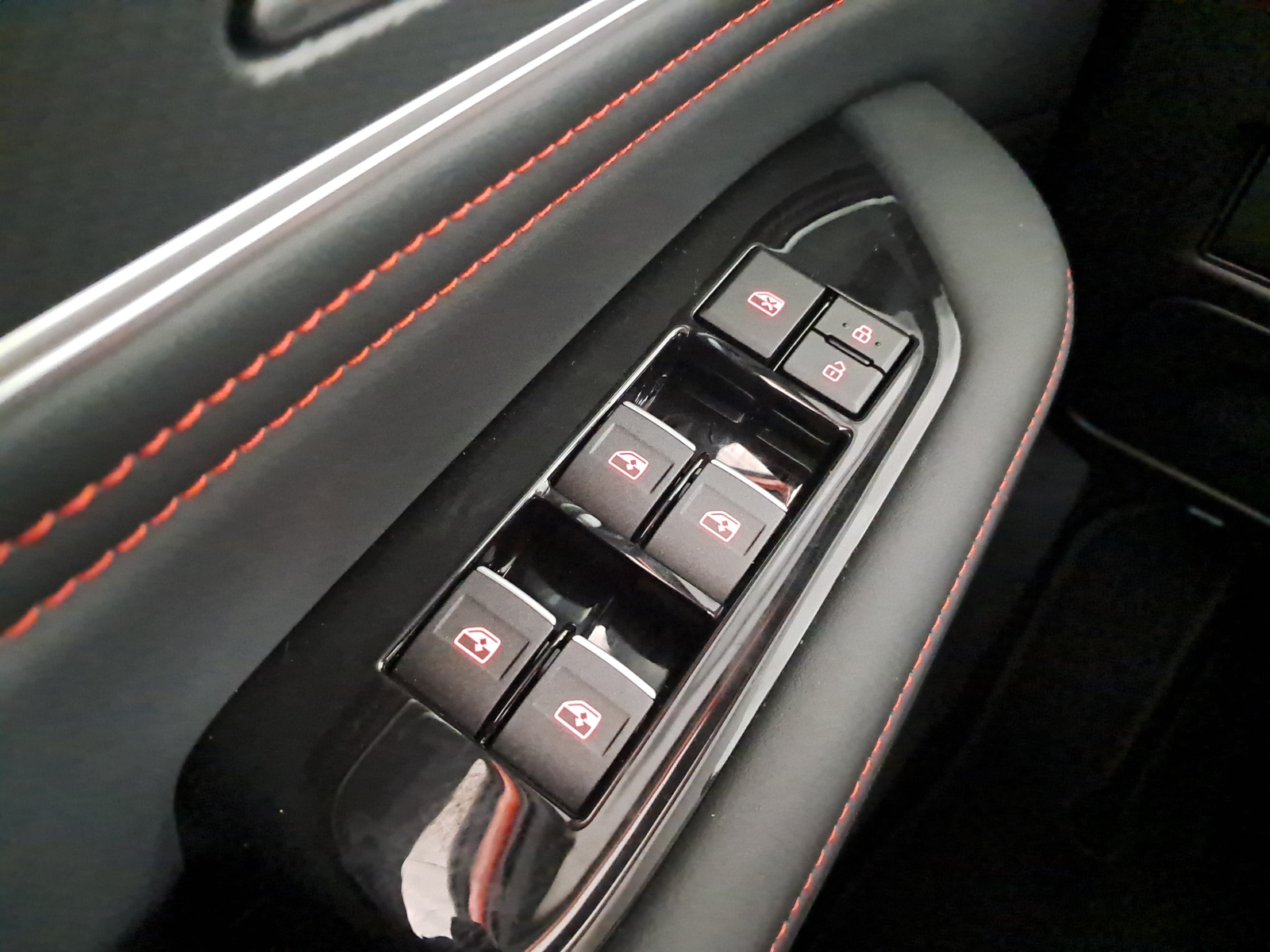 Dongfeng Forthing T5 EVO - 2025