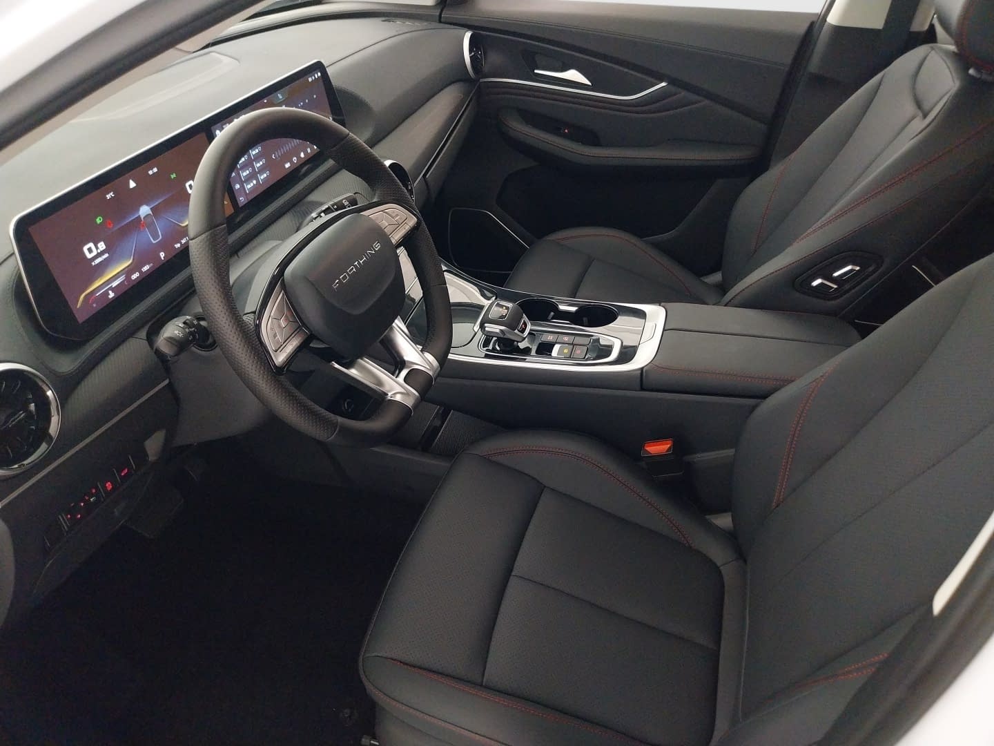 Dongfeng Forthing T5 EVO - 2025