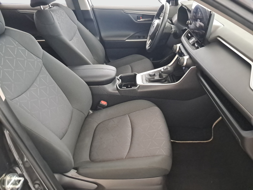 Toyota RAV 4, 2023