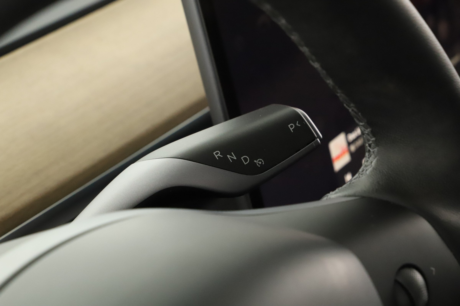 Tesla Model Y Standard Range – fotografie 16