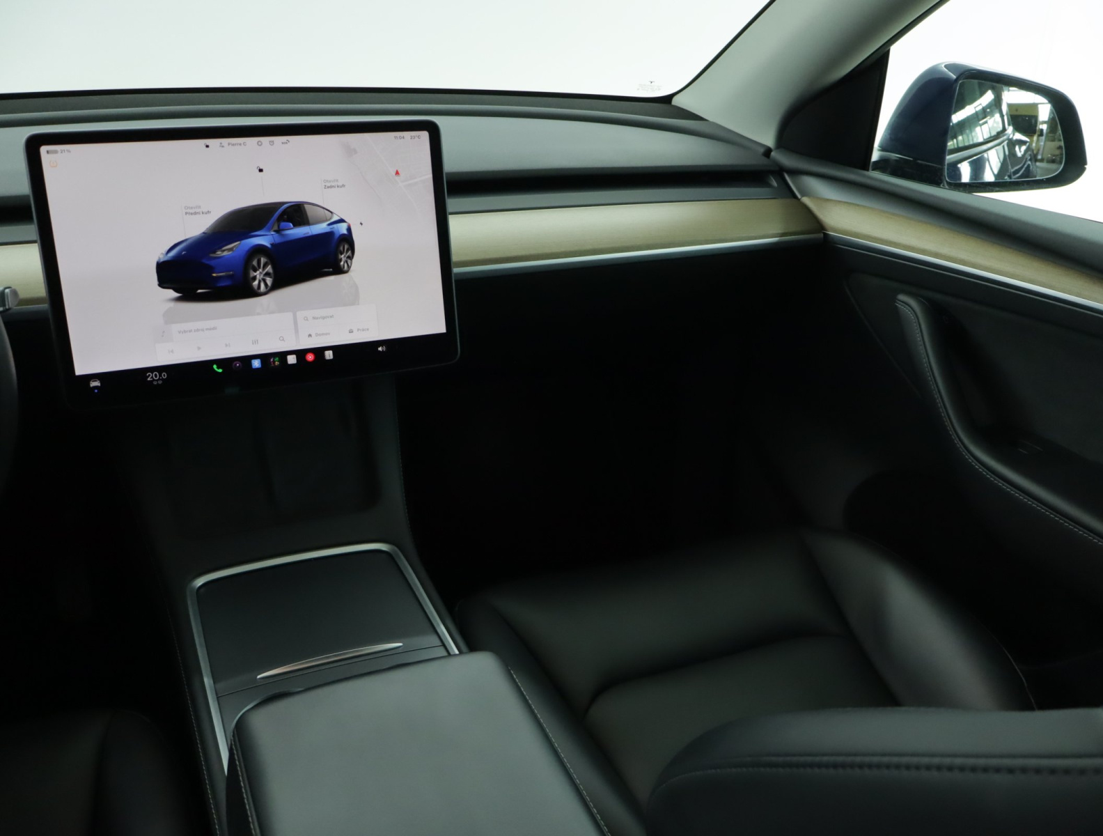 Tesla Model Y Long Range AWD – fotografie 11