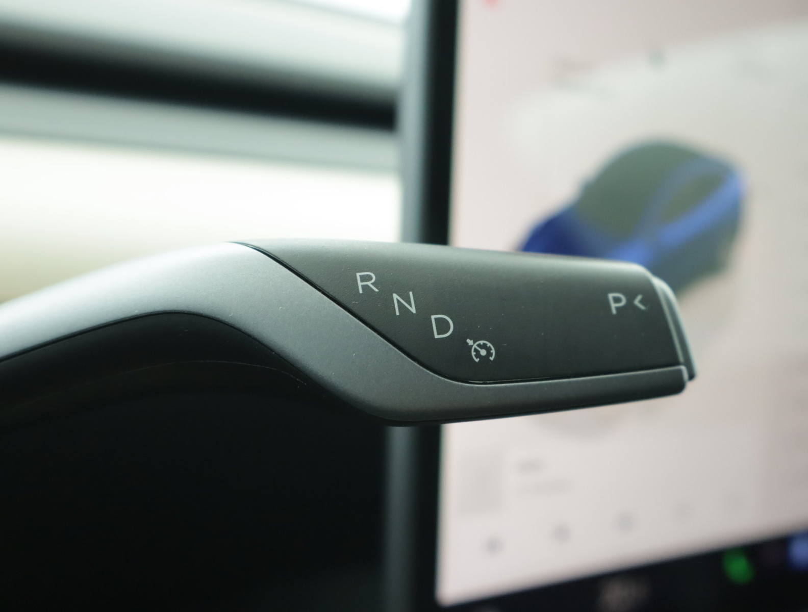 Tesla Model Y Long Range AWD – fotografie 19
