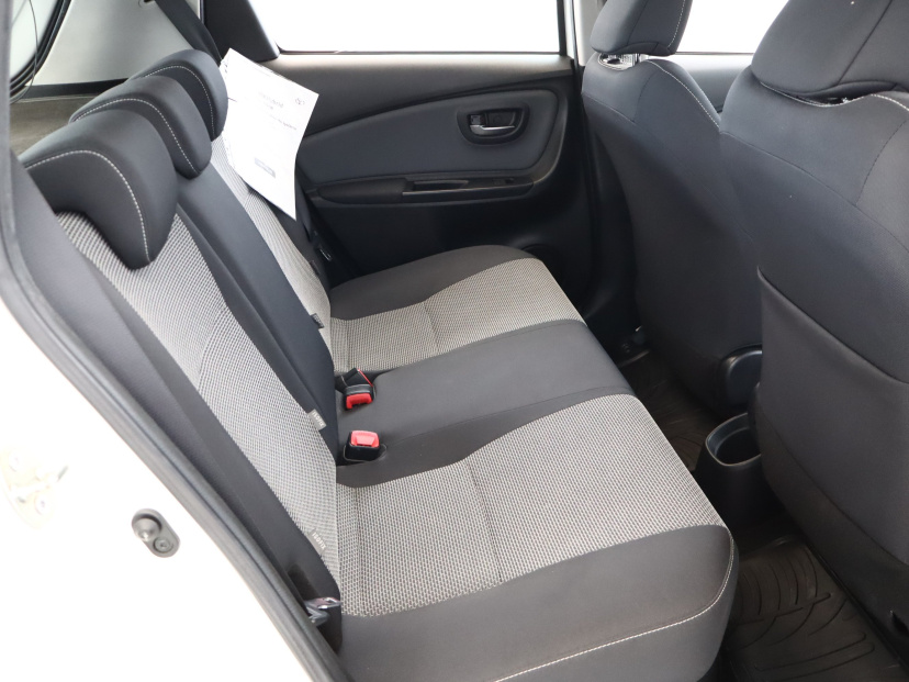 Toyota Yaris, 2015