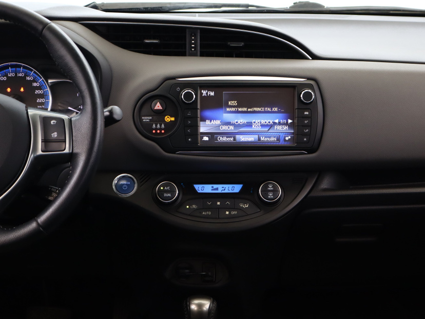 Toyota Yaris, 2015