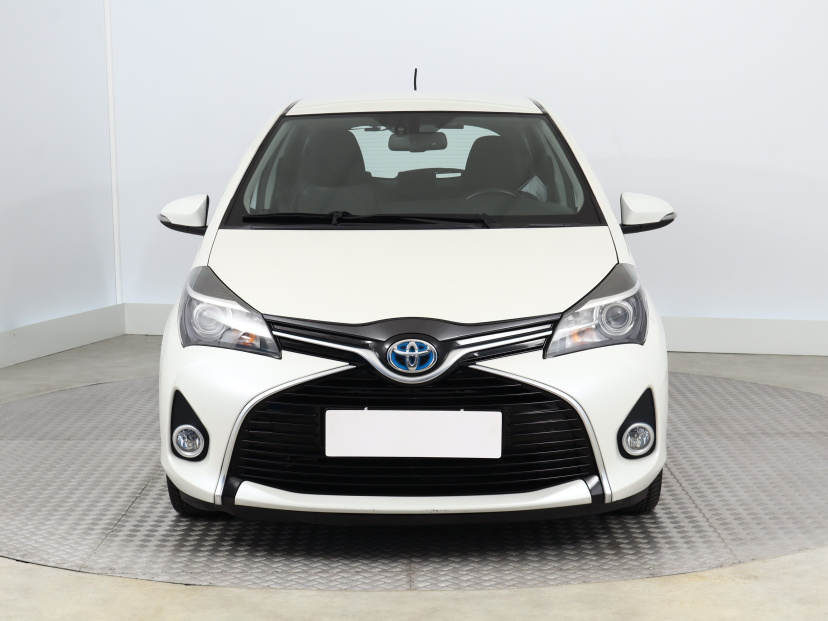 Toyota Yaris, 2015