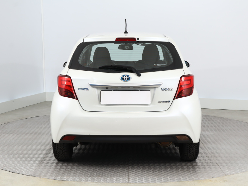 Toyota Yaris, 2015